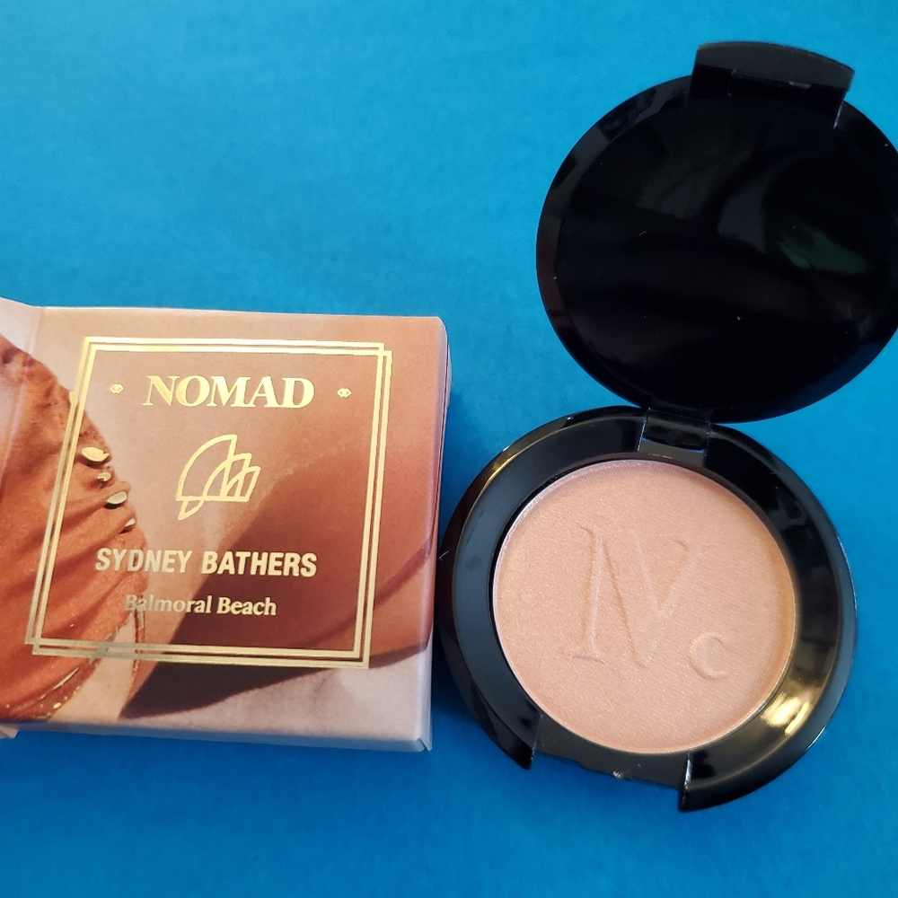 NOMAD x Sydney Bathers Kiss Of Sun Highlighter